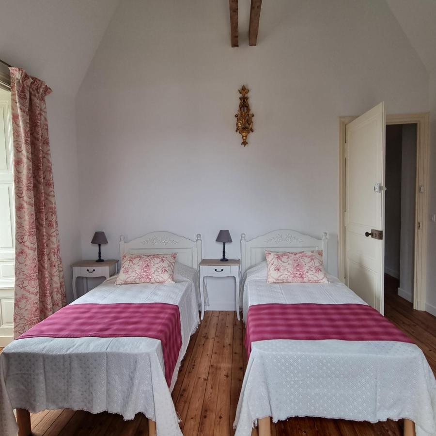 Chambres D'Hotes Chateau De Saint Etienne Du Bois ภายนอก รูปภาพ