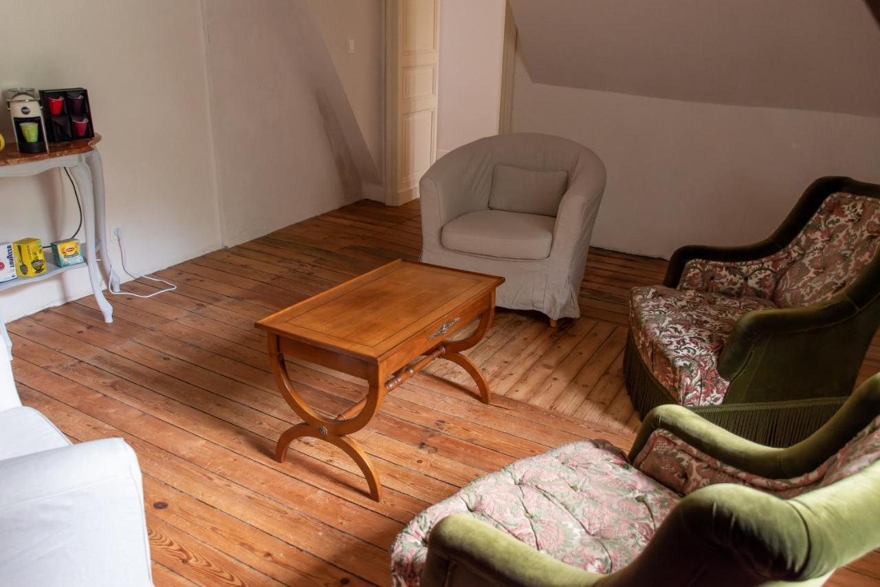 Chambres D'Hotes Chateau De Saint Etienne Du Bois ภายนอก รูปภาพ